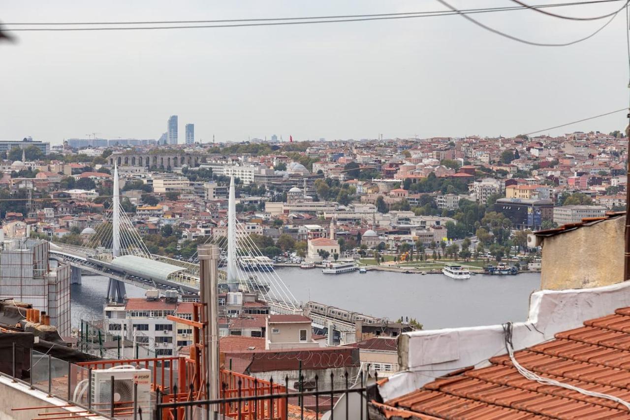 Renovated Apartment At The Heart Of Istanbul With Huge Terrace Esterno foto